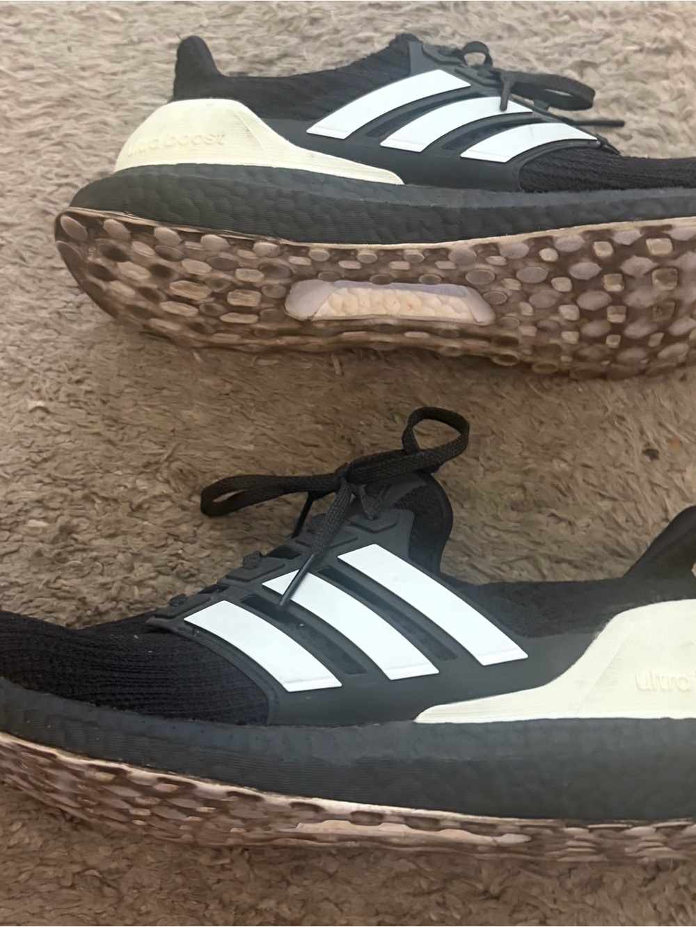 Pre own as is size 11.5 adidas UltraBoost 4.0 'Orca' G28965 Men's Shoes - Picture 3 of 6